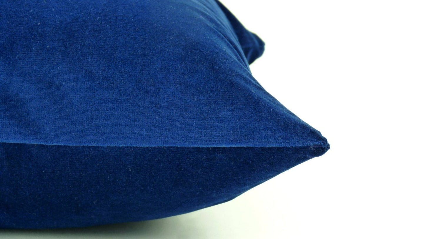 sapphire blue velvet pillow case // blue velvet cushion case // dark blue velvet pillow