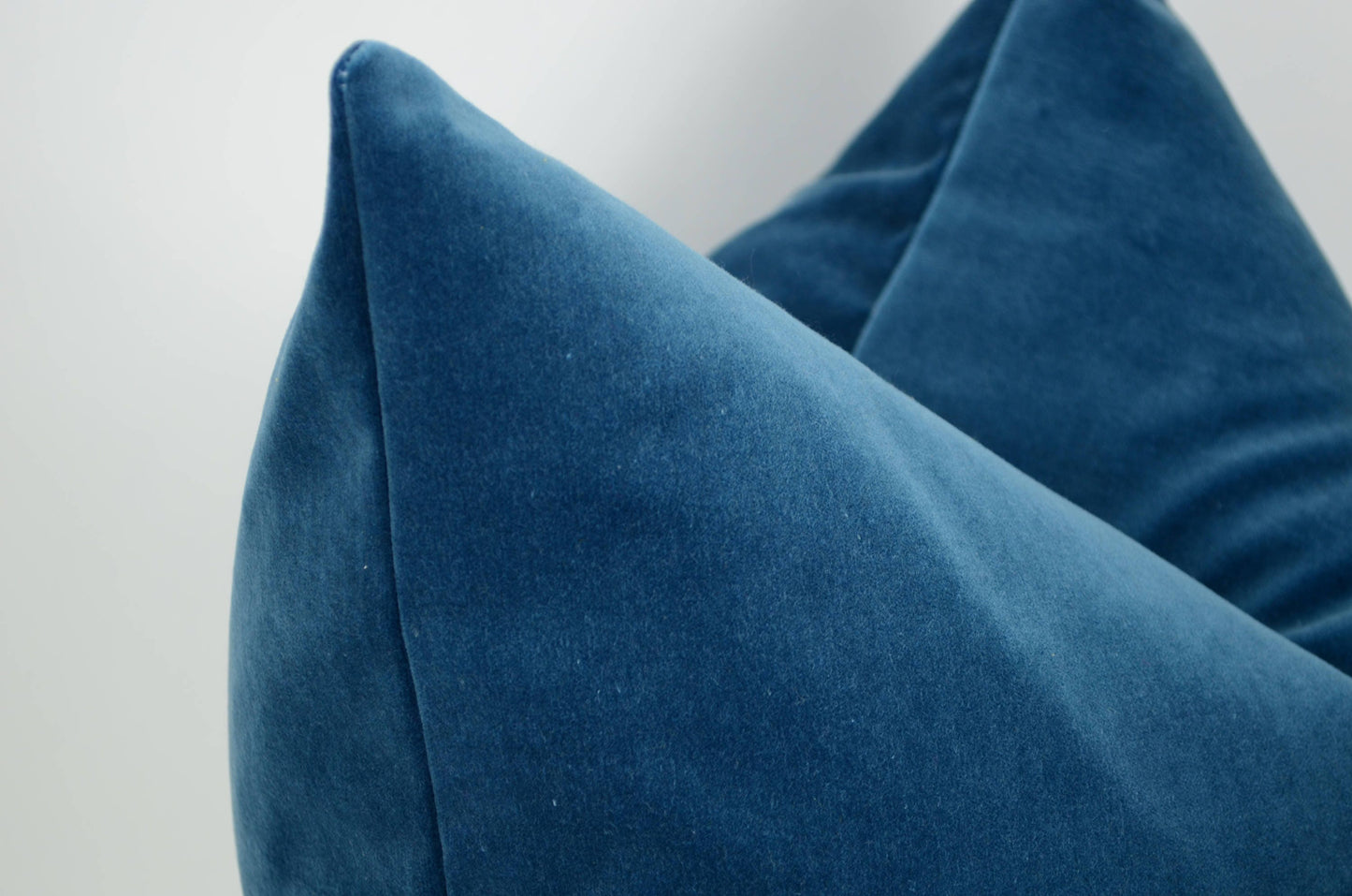 slate blue velvet pillow cover // blue velvet cushion cover // dark blue velvet cushion cover // blue velvet pillow cover