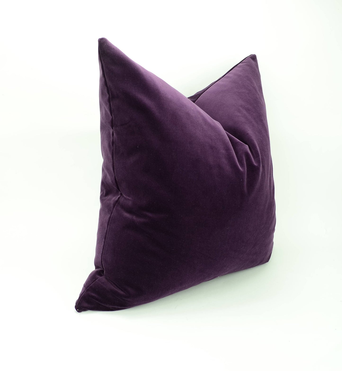 plum velvet pillow cover // plum velvet cushion // aubergine velvet pillow // dark purple velvet pillow