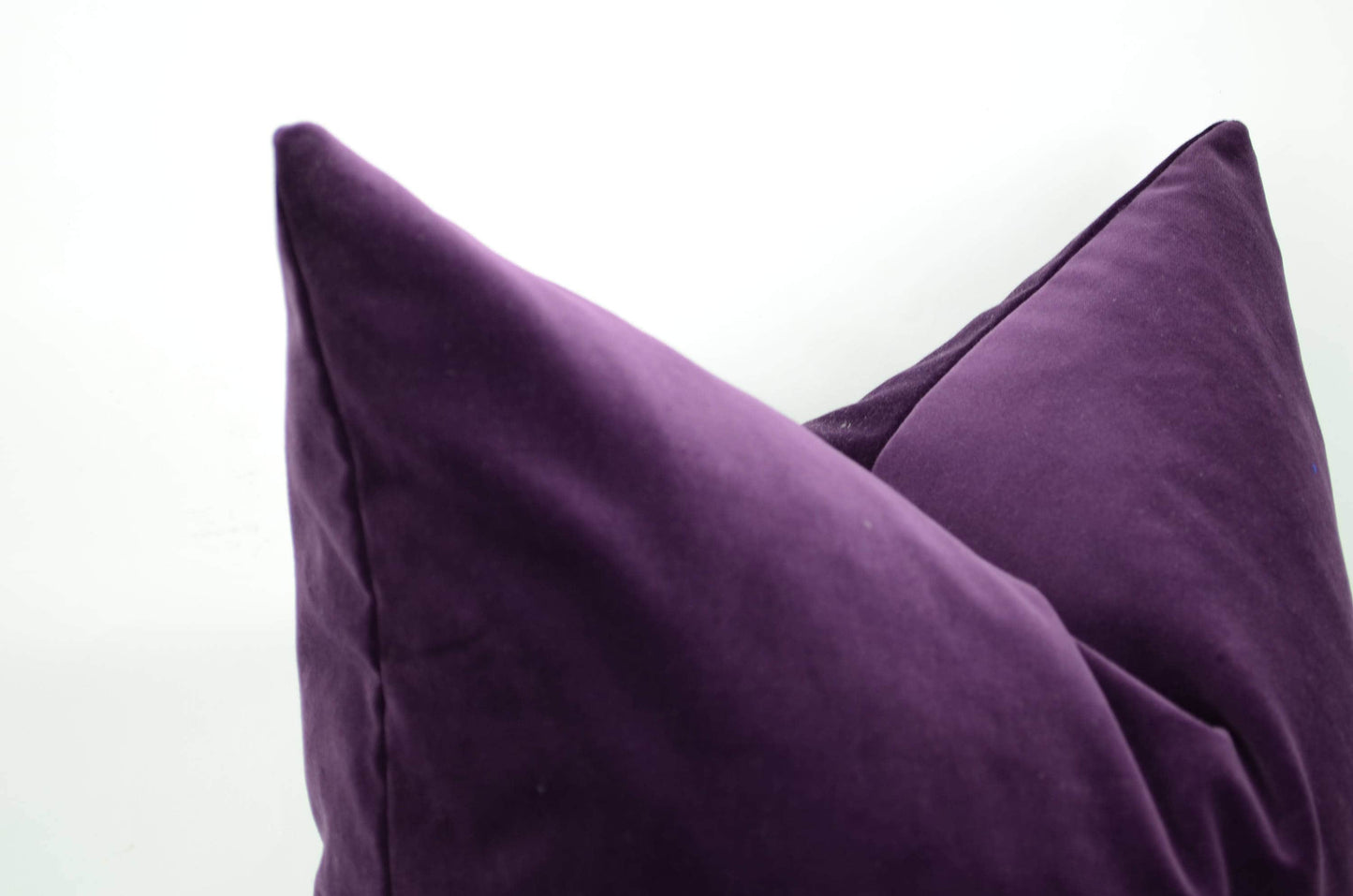 plum velvet pillow cover // plum velvet cushion // aubergine velvet pillow // dark purple velvet pillow