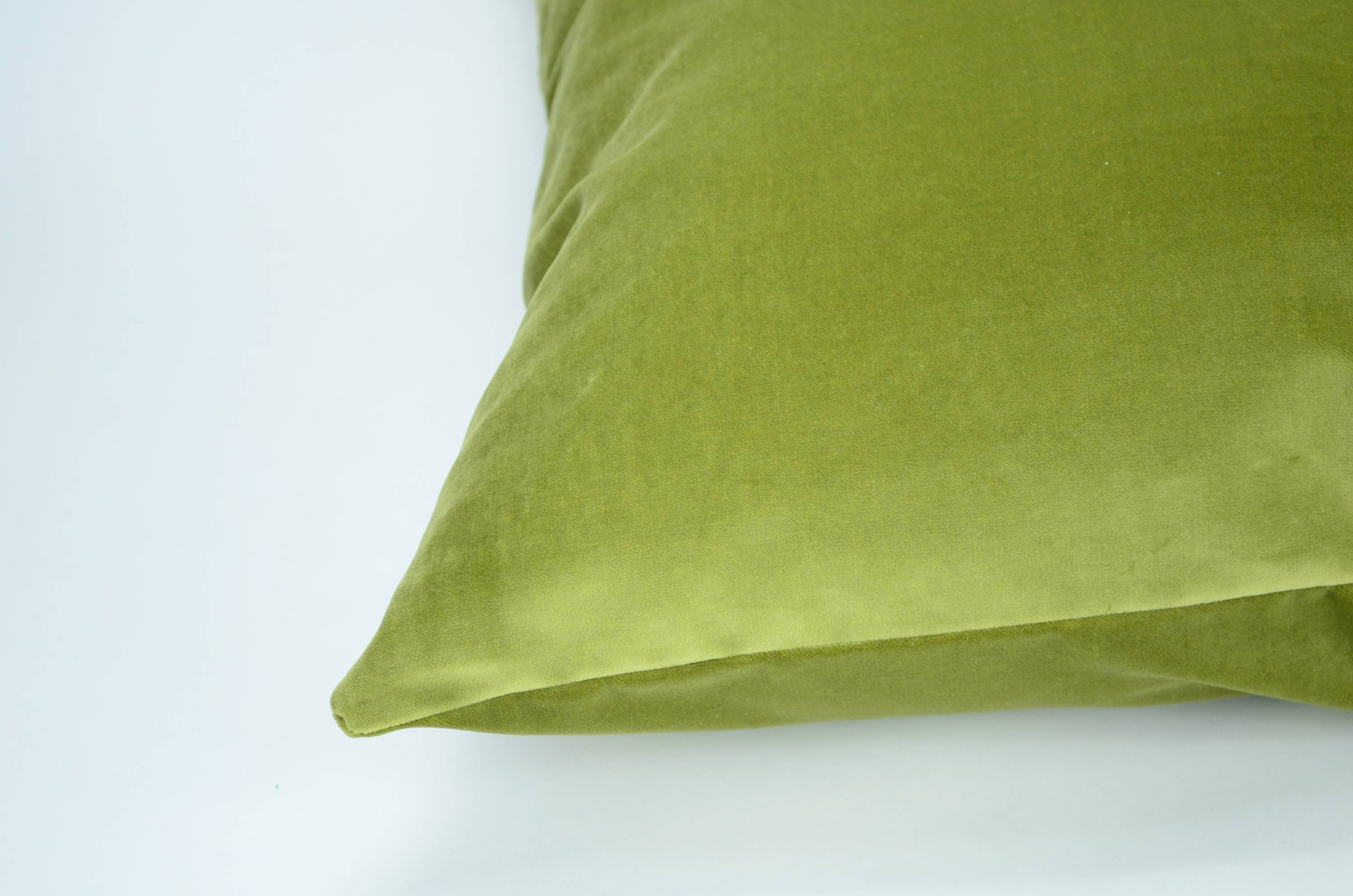 Sage green velvet pillow case // sage green velvet cushion  // green pillow cover // green velvet pillow